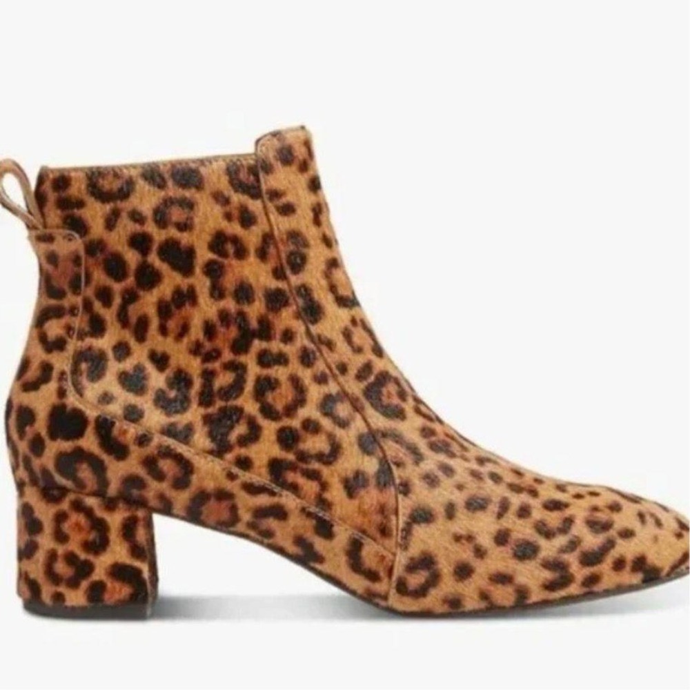 Jack Rogers Women's size 6‎ Berkley Bootie in Leopard -Leather